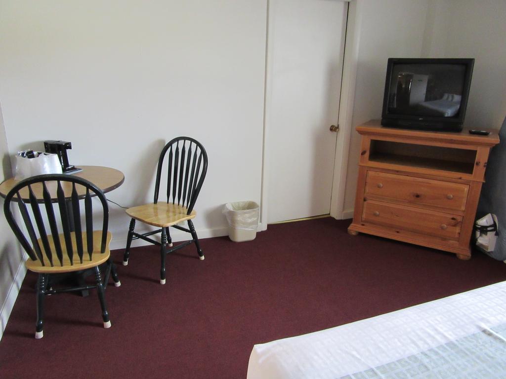 White Buffalo Hotel West Yellowstone Luaran gambar