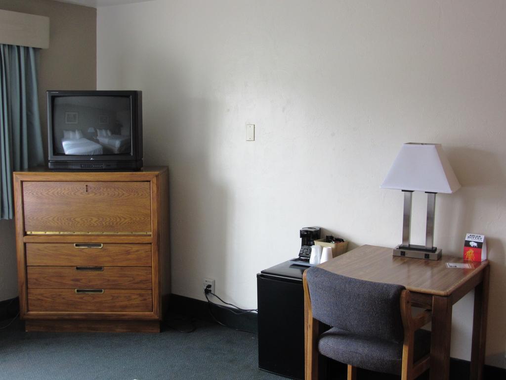 White Buffalo Hotel West Yellowstone Bilik gambar