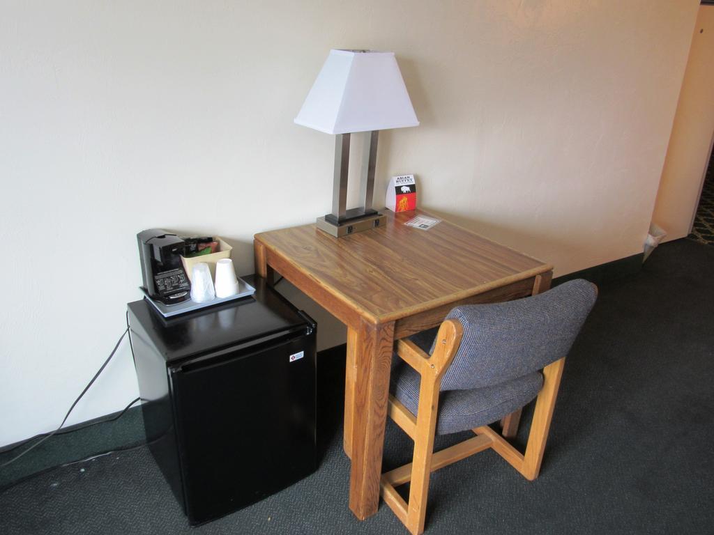 White Buffalo Hotel West Yellowstone Bilik gambar
